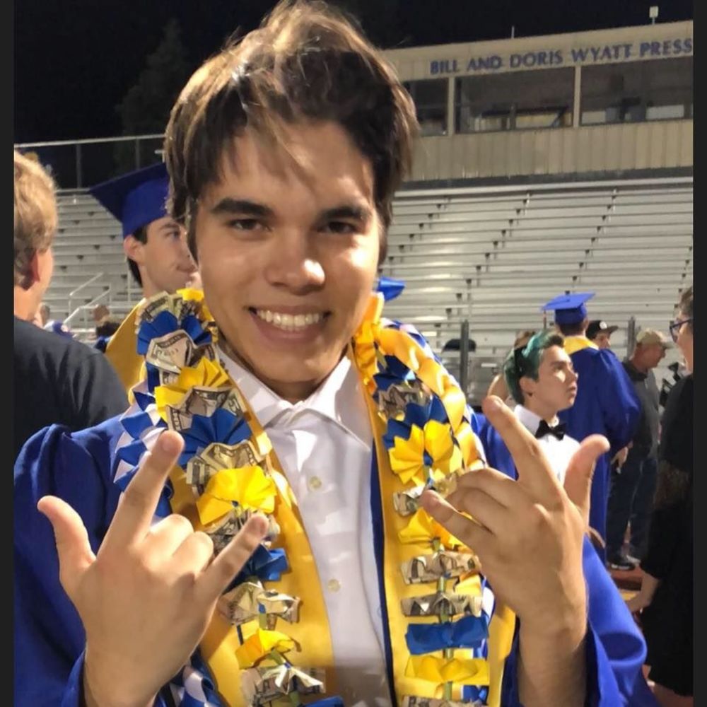 Meet your Posher, Isaac